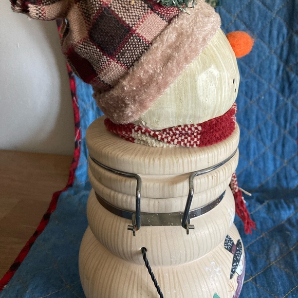 Snowman Cookie Jar Knit Scarf Clamp Top Lid Christmas Decor. Cute! - Picture 5 of 8